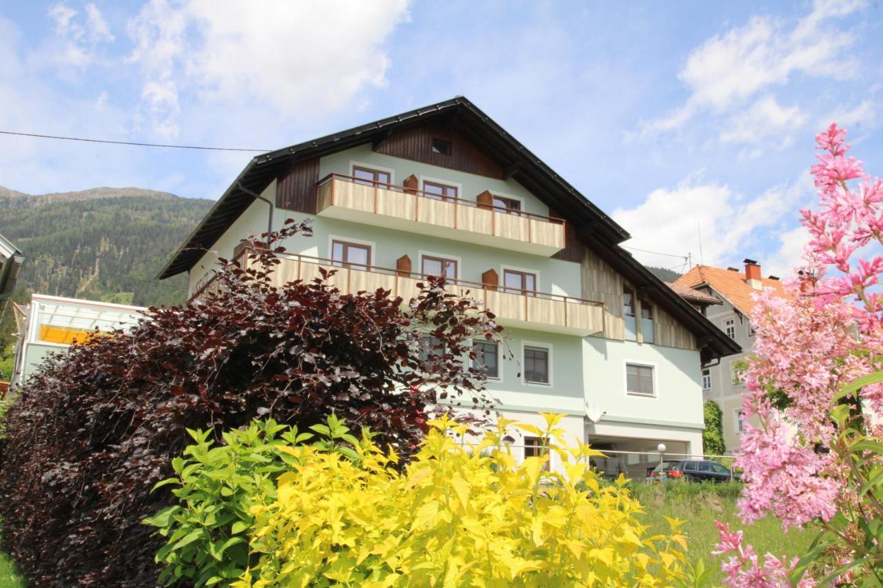 Restaurant - Cafe - Pension Hassler Berg im Drautal Zewnętrze zdjęcie
